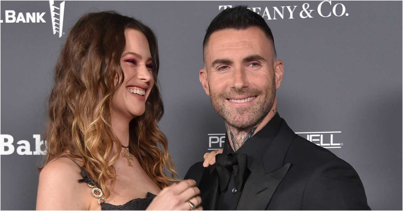 Adam Levine y su esposa Behati Prinsloo