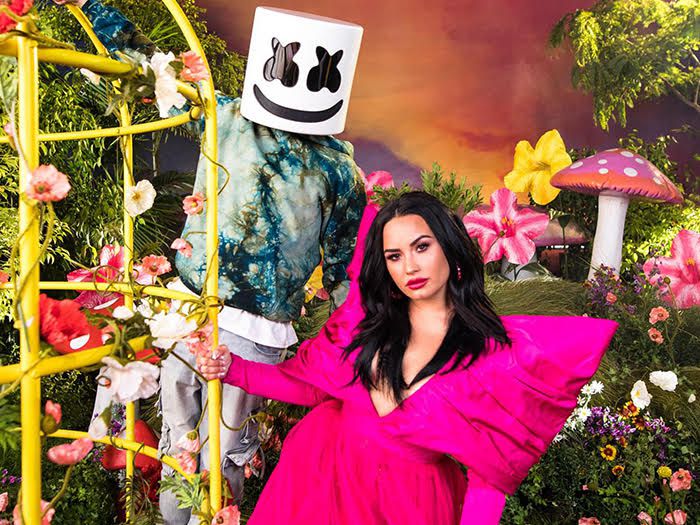 Demi Lovato y Marshmello estrenan colaboración "OK Not To Be OK"