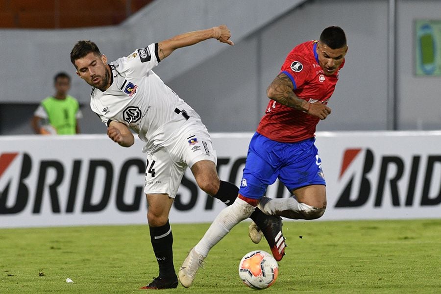 América quiere fútbol, pero el bicho sigue goleando