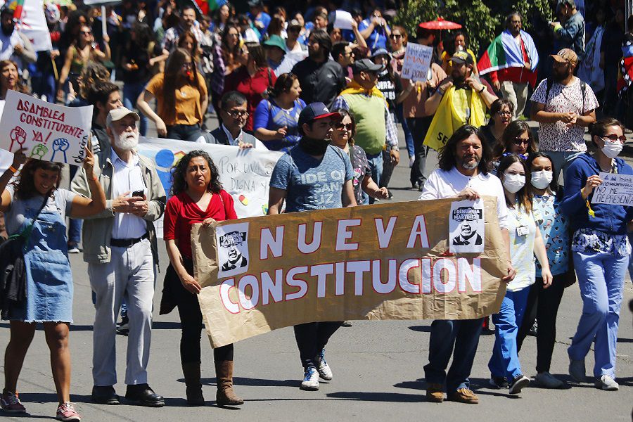 Marcha pacifica en Valparaiso. 30/10/2019