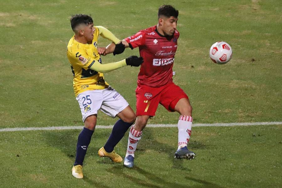 Everton y Ñublense no se hicieron daño: empataron en entretenido duelo