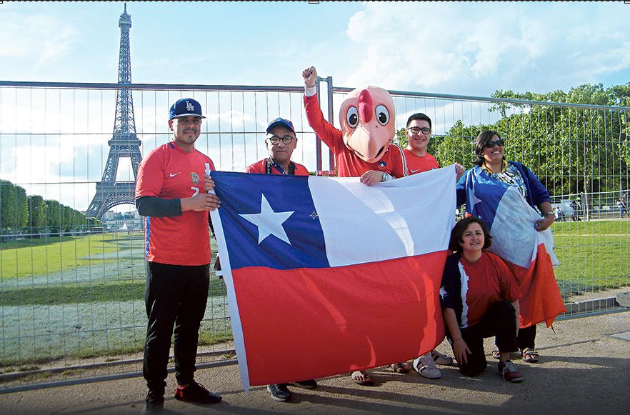 Condorito lidera la barra en Francia